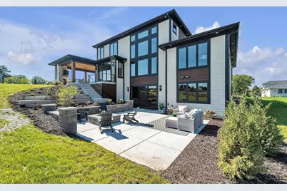 W188N5040  Red Crown Trl, Menomonee Falls, WI 53051 - Photo 68