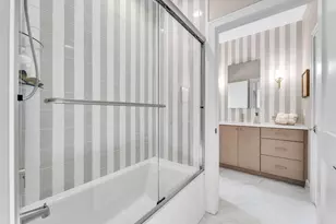 W188N5040 Red Crown Trail, Menomonee Falls, WI 53051 - Photo 50