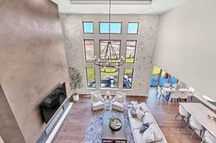 W188N5040 Red Crown Trail, Menomonee Falls, WI 53051 - Photo 38