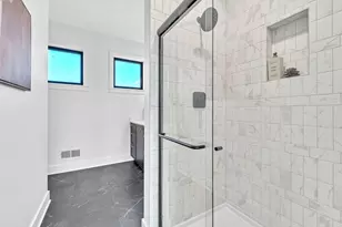 W188N5040 Red Crown Trail, Menomonee Falls, WI 53051 - Photo 46