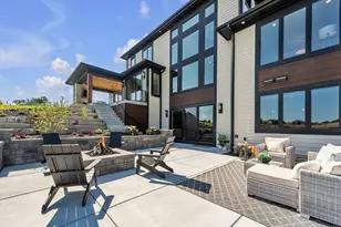 W188N5040 Red Crown Trail, Menomonee Falls, WI 53051 - Photo 66