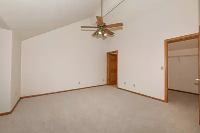 955 E Loos St, Hartford, WI 53027 - Photo 36