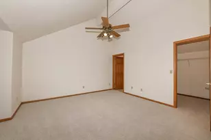 955 E Loos St, Hartford, WI 53027 - Photo 36