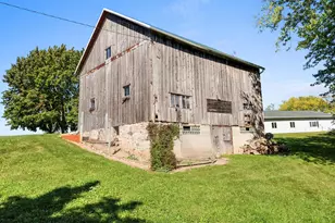 12024 Point Creek Rd, Meeme, WI 53063 - Photo 6