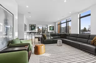 1110 Brookwood Dr, Ashwaubenon, WI 54304 - Photo 8