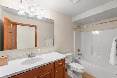 W354N5315  Coastal Ave, Oconomowoc, WI 53066 - Photo 28