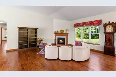 W354N5315  Coastal Ave, Oconomowoc, WI 53066 - Photo 20