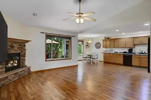 2026 Crooked Ave, Holmen, WI 54636 - Photo 4