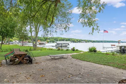 W304N2426  Maple Ave, Delafield, WI 53072 - Photo 44