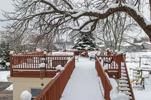 W304N2426 Maple Ave, Delafield, WI 53072 - Photo 32