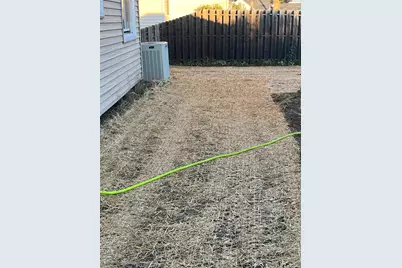 635 E Price Ave, Milwaukee, WI 53207 - Photo 30