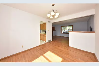635 E Price Ave, Milwaukee, WI 53207 - Photo 8
