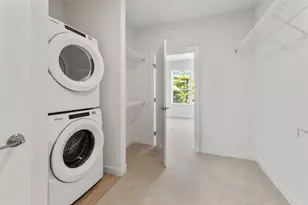 5945 6th Ave, Kenosha, WI 53140 - Photo 12