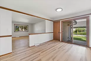 8148 S 88th St, Franklin, WI 53132 - Photo 8