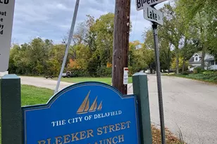 637 1st St, Delafield, WI 53018 - Photo 42