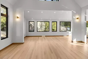 637 1st St, Delafield, WI 53018 - Photo 12