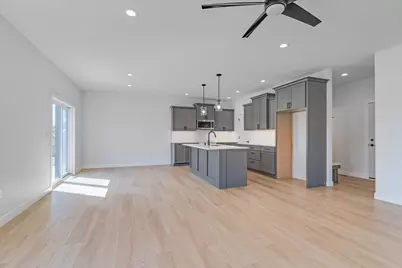 1624  Red Clover St, Holmen, WI 54636 - Photo 12