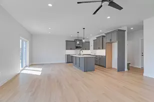 1624 Red Clover St, Holmen, WI 54636 - Photo 12