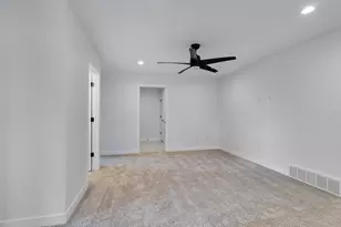 1624 Red Clover St, Holmen, WI 54636 - Photo 24