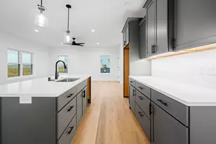 1628 Red Clover St, Holmen, WI 54636 - Photo 12