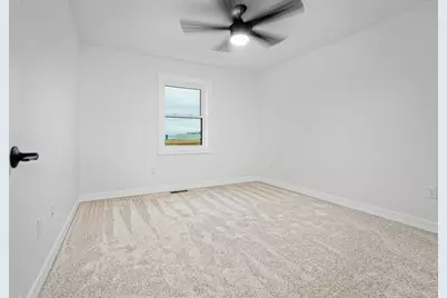 1628  Red Clover St, Holmen, WI 54636 - Photo 28