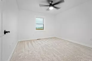 1628 Red Clover St, Holmen, WI 54636 - Photo 28