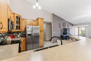 3305 55th Ct, Kenosha, WI 53144 - Photo 6