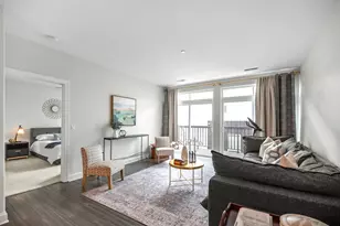 1905 N Water St, Milwaukee, WI 53202 - Photo 18