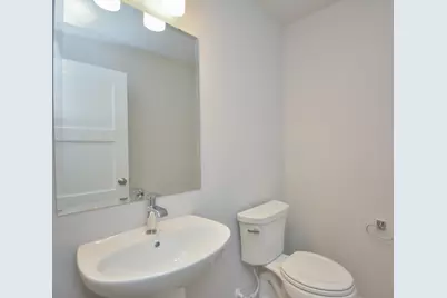 821  5 Mile Rd, Racine, WI 53402 - Photo 12