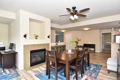 8619 S Deerwood Ln, Franklin, WI 53132 - Photo 12