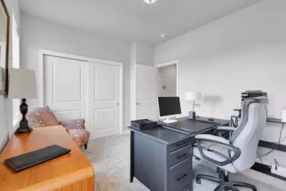 N62W21656  Augusta Pkwy, Menomonee Falls, WI 53051 - Photo 30