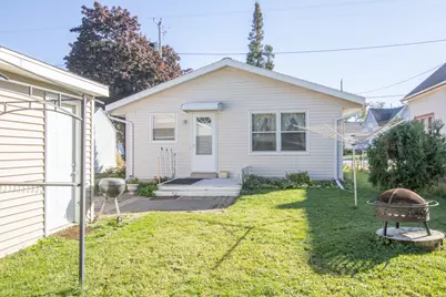 612  Elm St, Watertown, WI 53098 - Photo 1