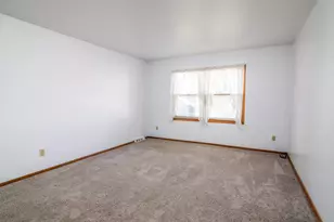 612 Elm St, Watertown, WI 53098 - Photo 12