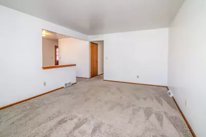 612  Elm St, Watertown, WI 53098 - Photo 14