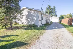 612 Elm St, Watertown, WI 53098 - Photo 12