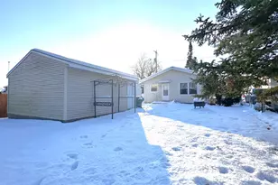 612 Elm St, Watertown, WI 53098 - Photo 1