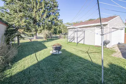 612  Elm St, Watertown, WI 53098 - Photo 32