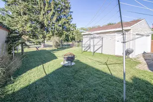 612 Elm St, Watertown, WI 53098 - Photo 32