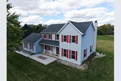 1958  Homestead Ct, Grafton, WI 53012 - Photo 1