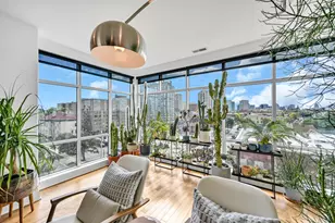 1550 E Royall Pl, Milwaukee, WI 53202 - Photo 12