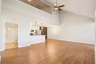 1625 Grey Fox Trail, Mukwonago, WI 53149 - Photo 12