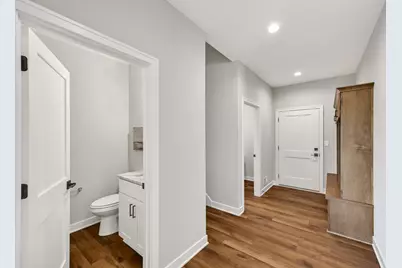 N66W34839  Baltic Pass, Oconomowoc, WI 53066 - Photo 26