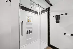 9501 29th Ave, Pleasant Prairie, WI 53158 - Photo 38