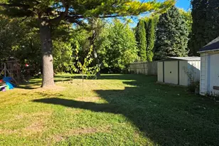 1925 N 10th St, Sheboygan, WI 53081 - Photo 16