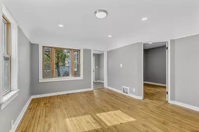 606 S 94th Pl, Milwaukee, WI 53214 - Photo 6