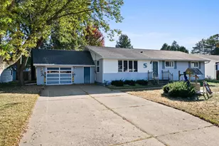 3107 45th St, Two Rivers, WI 54241 - Photo 1