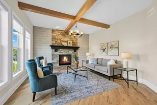 W248N2151 Kettle Cove Ct, Pewaukee, WI 53072 - Photo 12