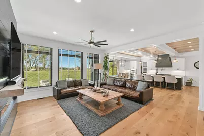 13145  Kittridge Ct, Brookfield, WI 53005 - Photo 8