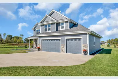 W2464  Leasure Way, East Troy, WI 53120 - Photo 34