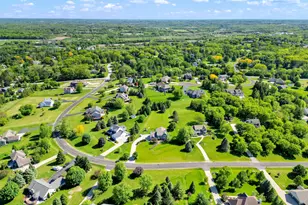 S25W29201 Cambrian Ridge, Genesee, WI 53188 - Photo 6